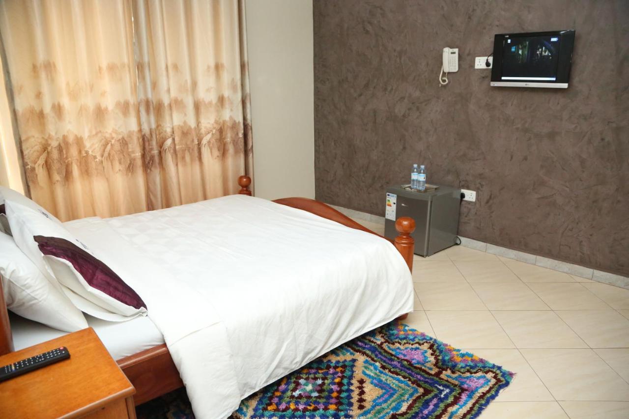 Harts Motel Kampala Buitenkant foto